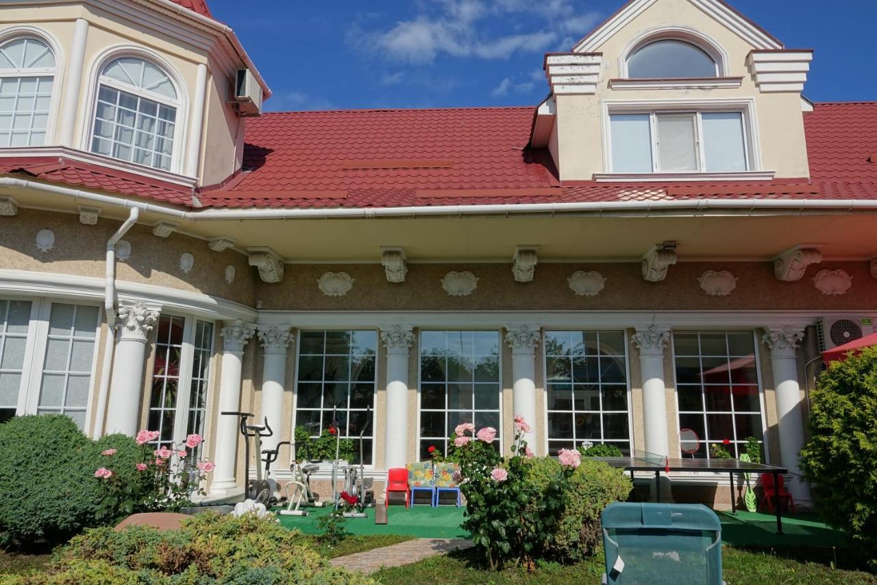 White House Apartments أوديسا المظهر الخارجي الصورة