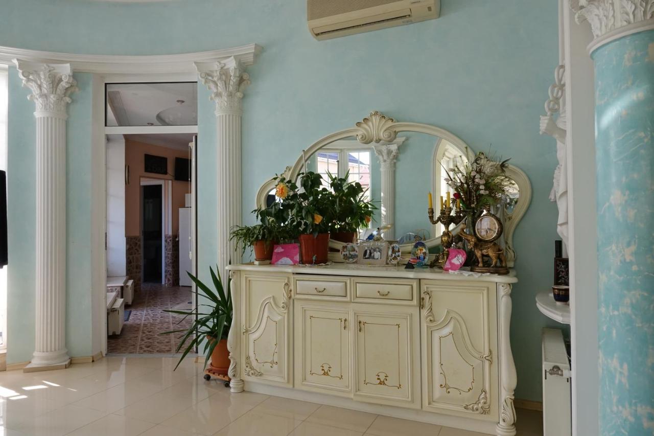 White House Apartments أوديسا المظهر الخارجي الصورة