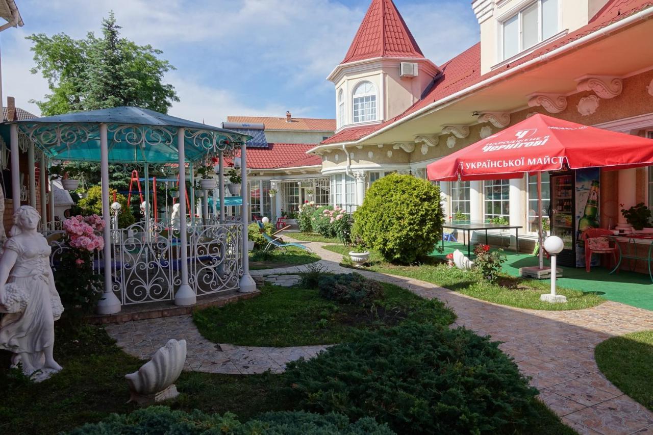White House Apartments أوديسا المظهر الخارجي الصورة