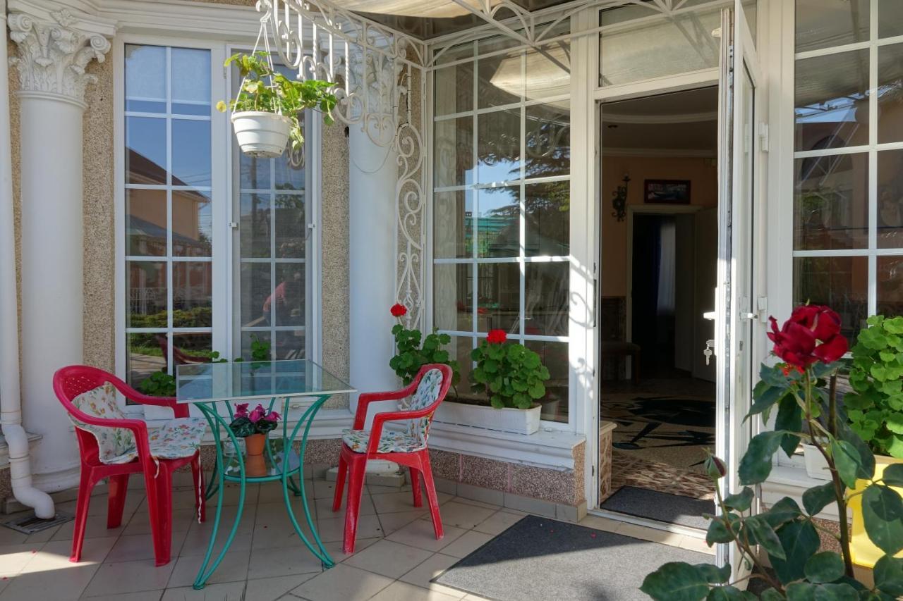 White House Apartments أوديسا المظهر الخارجي الصورة