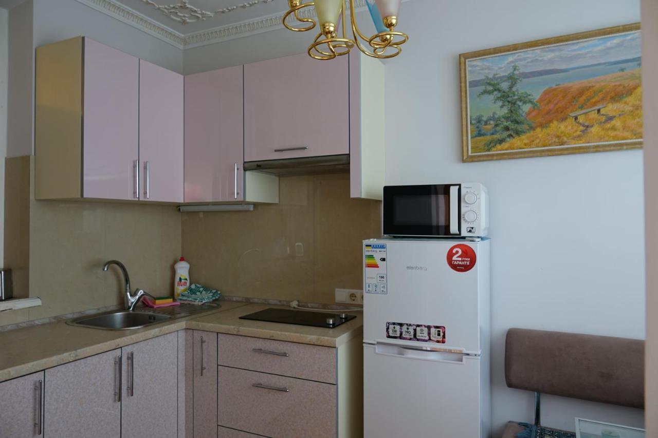 White House Apartments أوديسا المظهر الخارجي الصورة